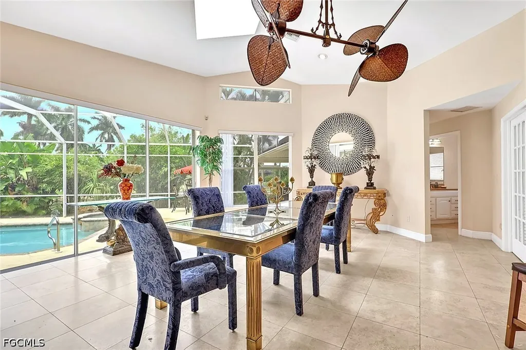4403 SE 11th Place Cape Coral FL 33904
