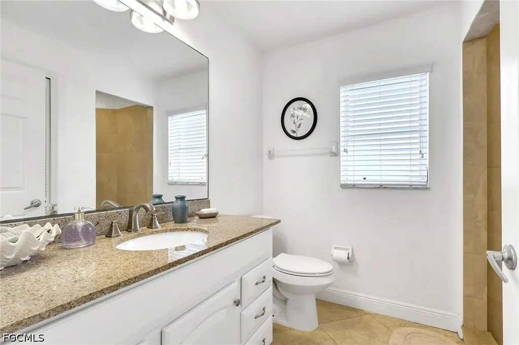 4403 SE 11th Place Cape Coral FL 33904