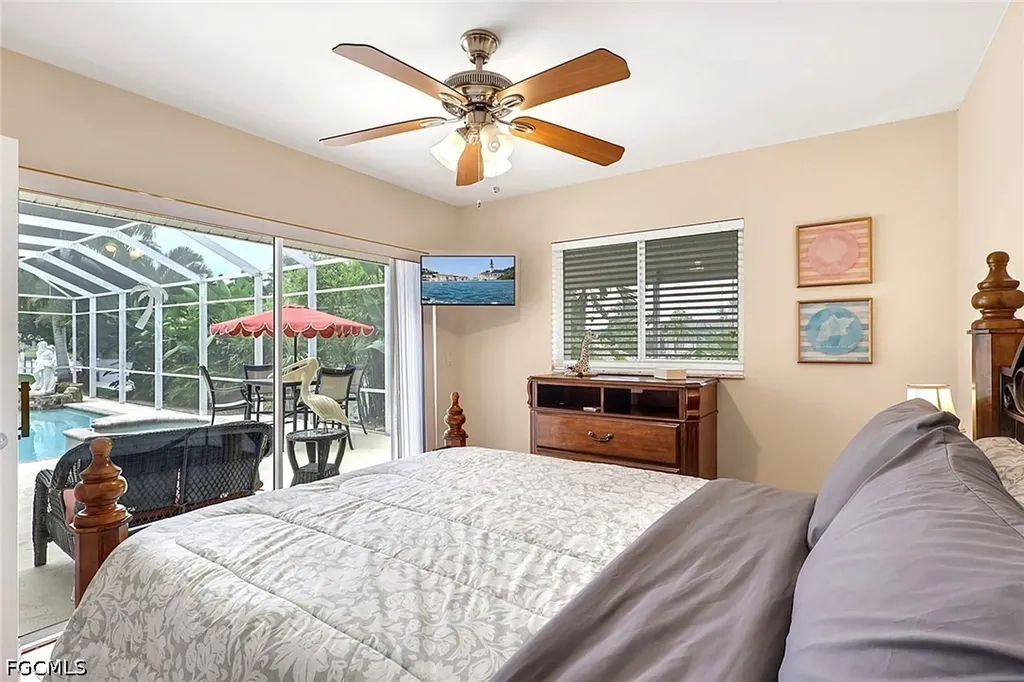 4403 SE 11th Place Cape Coral FL 33904
