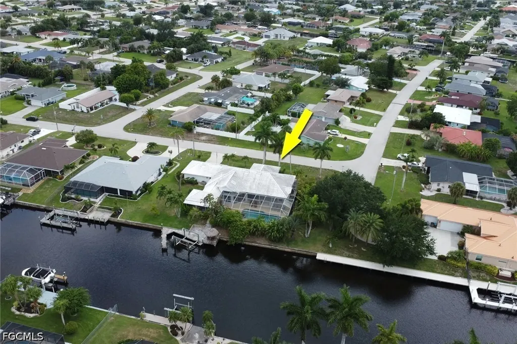 4403 SE 11th Place Cape Coral FL 33904