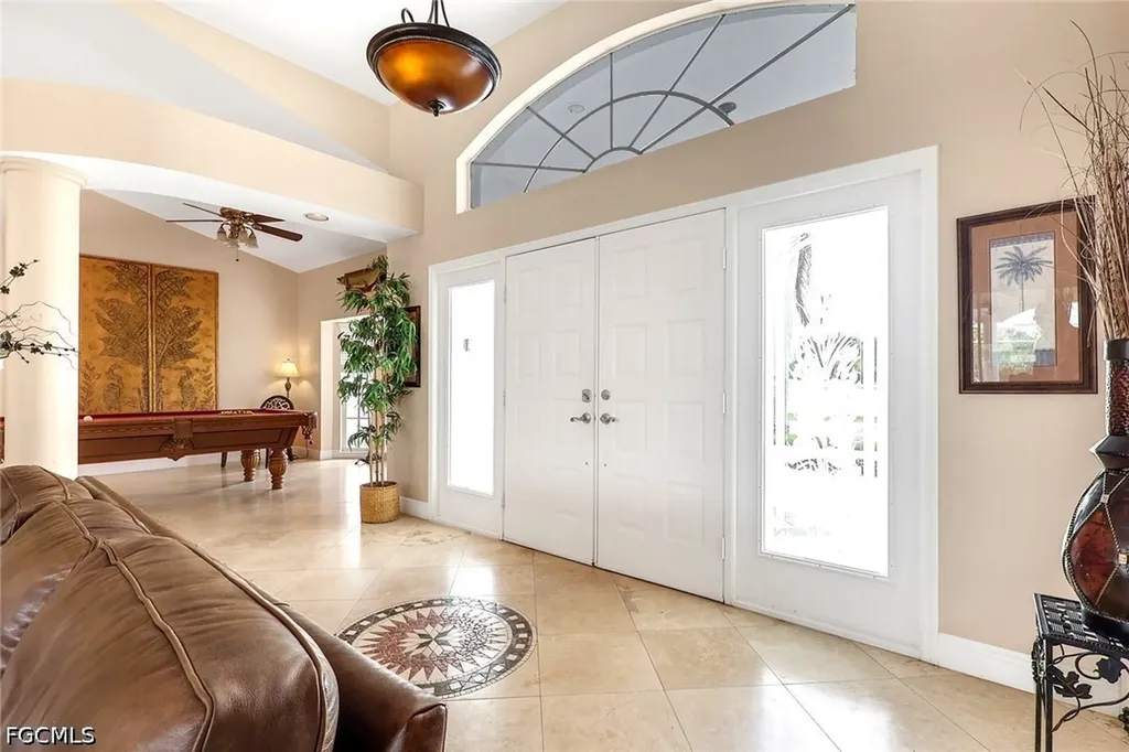 4403 SE 11th Place Cape Coral FL 33904
