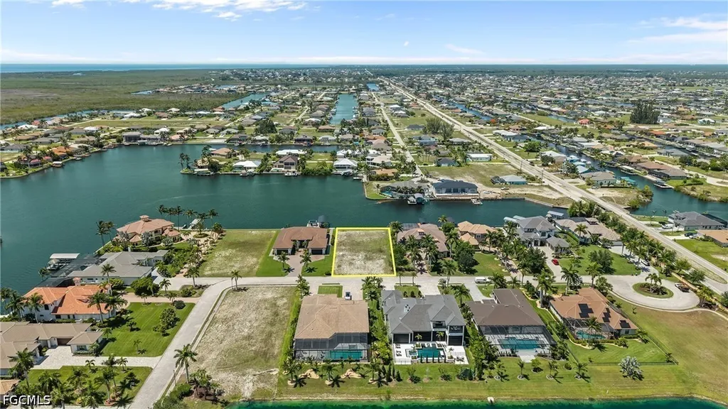 897 W Cape Estates Circle Cape Coral FL 33993