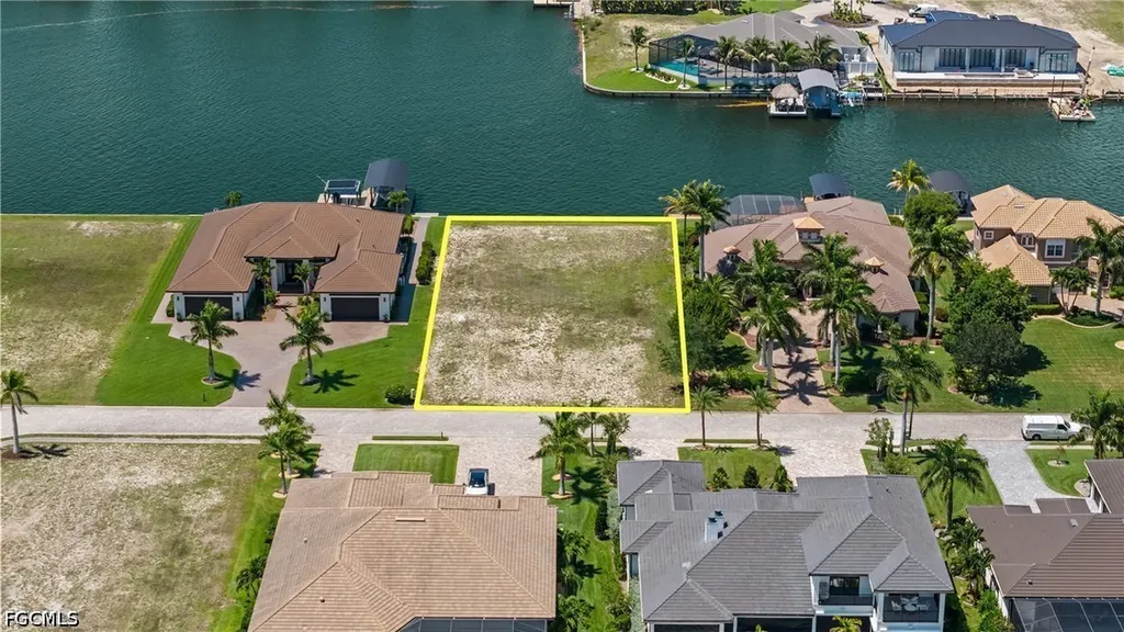 897 W Cape Estates Circle Cape Coral FL 33993