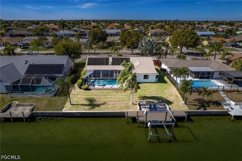 5019 Skyline Boulevard Cape Coral FL 33914