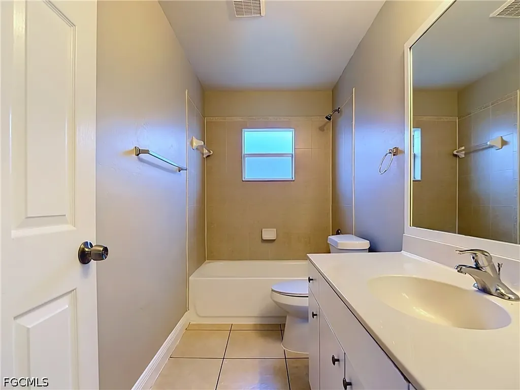 2928 18th Street SW Lehigh Acres FL 33976