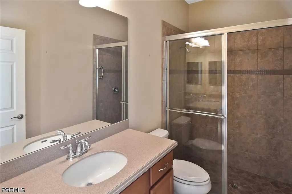 2669 Lambay Court Cape Coral FL 33991