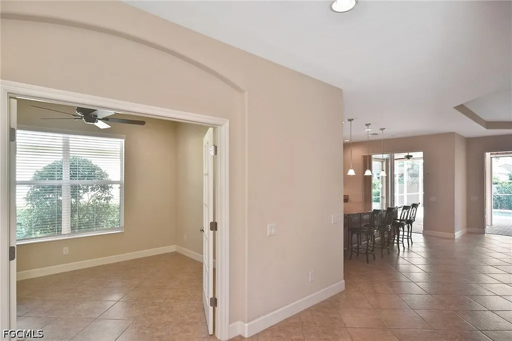 2669 Lambay Court Cape Coral FL 33991
