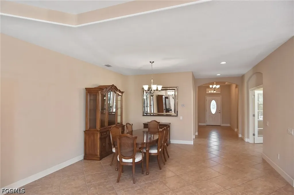 2669 Lambay Court Cape Coral FL 33991