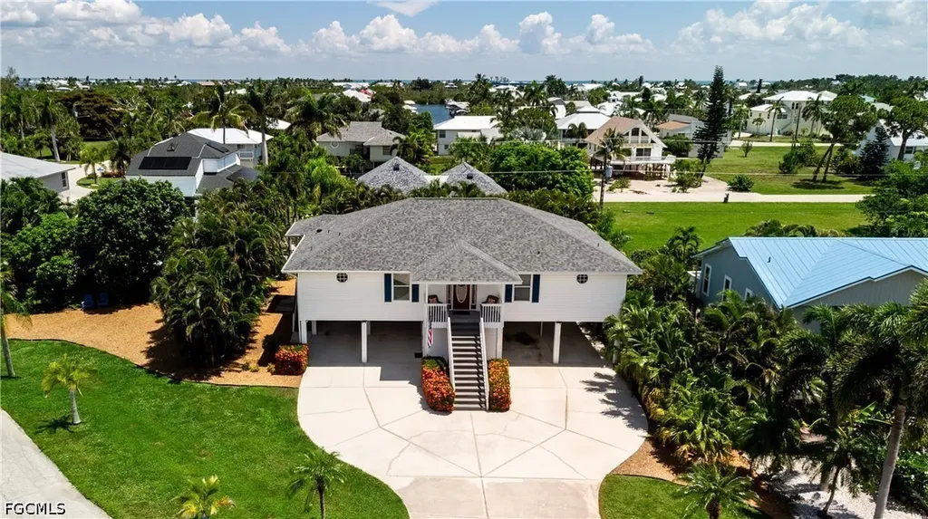 7954 Gabion Court Bokeelia FL 33922