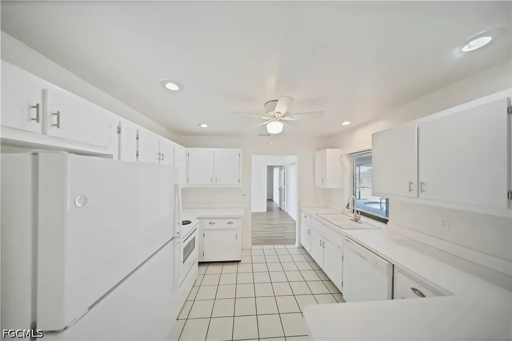 3414 SW 6th Avenue Cape Coral FL 33914