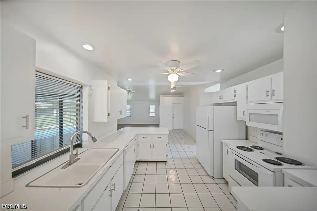 3414 SW 6th Avenue Cape Coral FL 33914