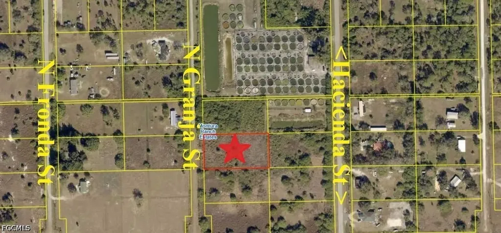 445 N Granja Street Clewiston FL 33440