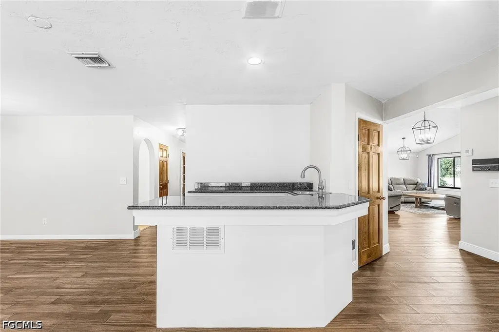 12900 Eagle Road Cape Coral FL 33909