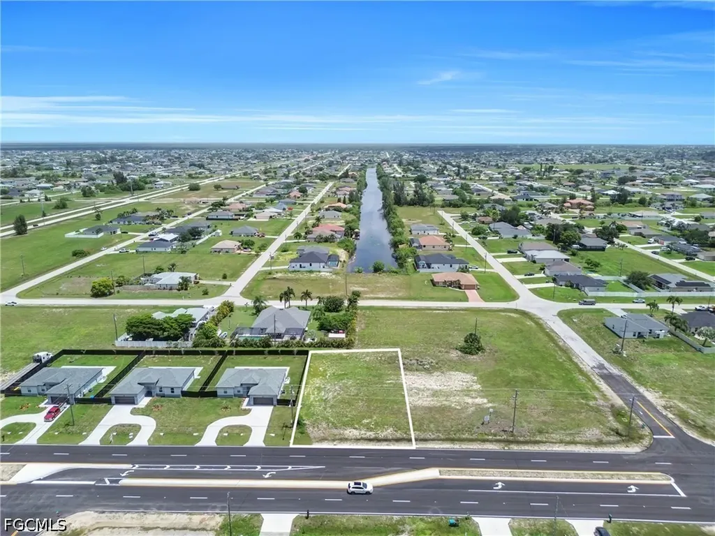 107 Diplomat Parkway E Cape Coral FL 33909