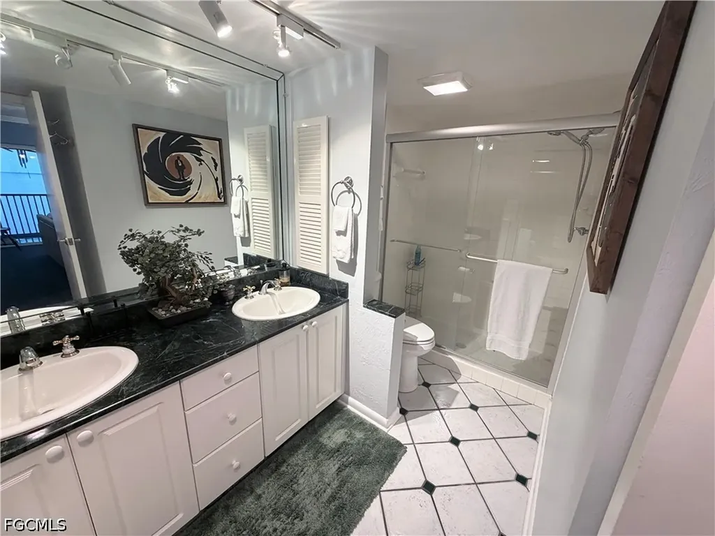 3350 N Key Drive North Fort Myers FL 33903