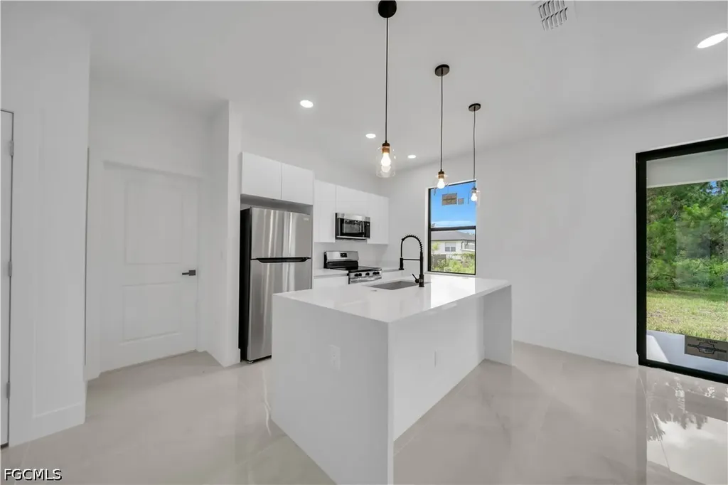 2509 50th Street W Lehigh Acres FL 33971