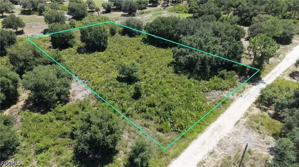 7834 22nd Place Labelle FL 33935