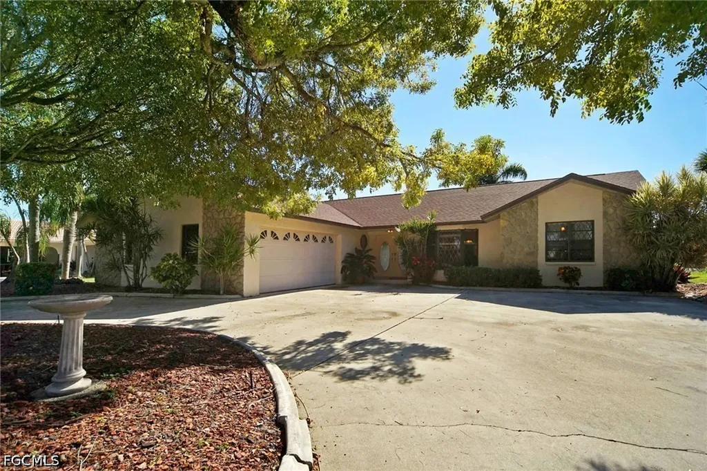 1704 Savona Parkway Cape Coral FL 33904