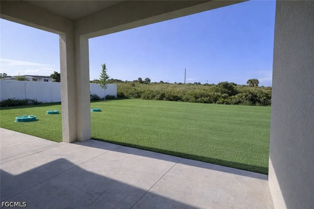 2819 71st Street W Lehigh Acres FL 33971