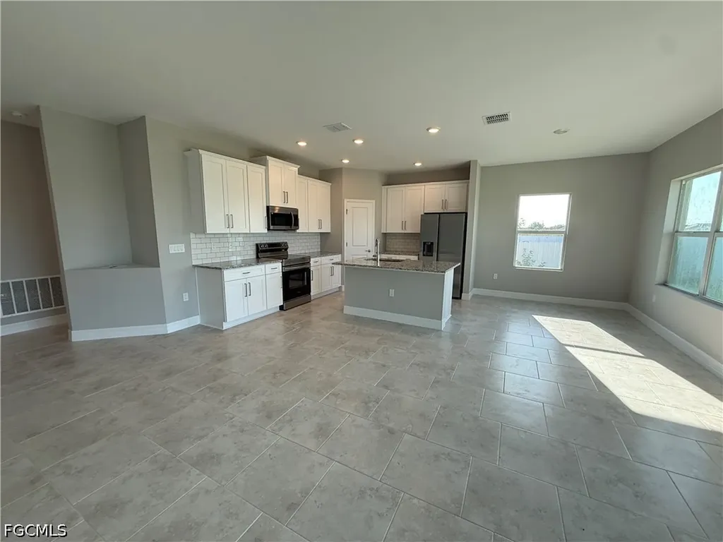 2819 71st Street W Lehigh Acres FL 33971