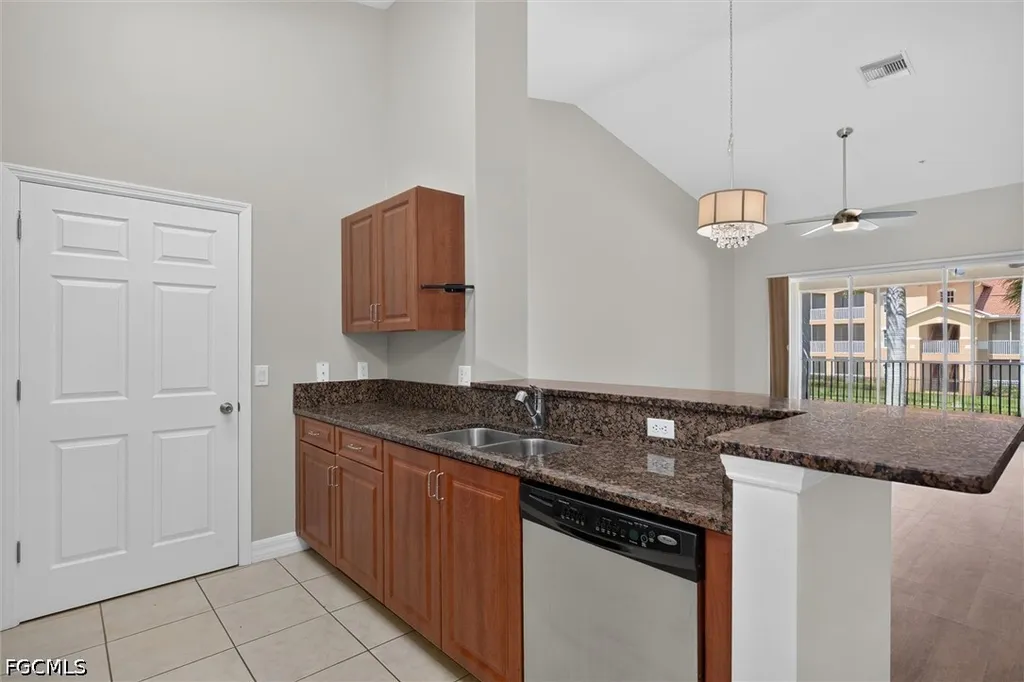 8521 Oakshade Circle Fort Myers FL 33919