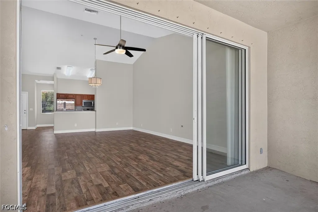 8521 Oakshade Circle Fort Myers FL 33919