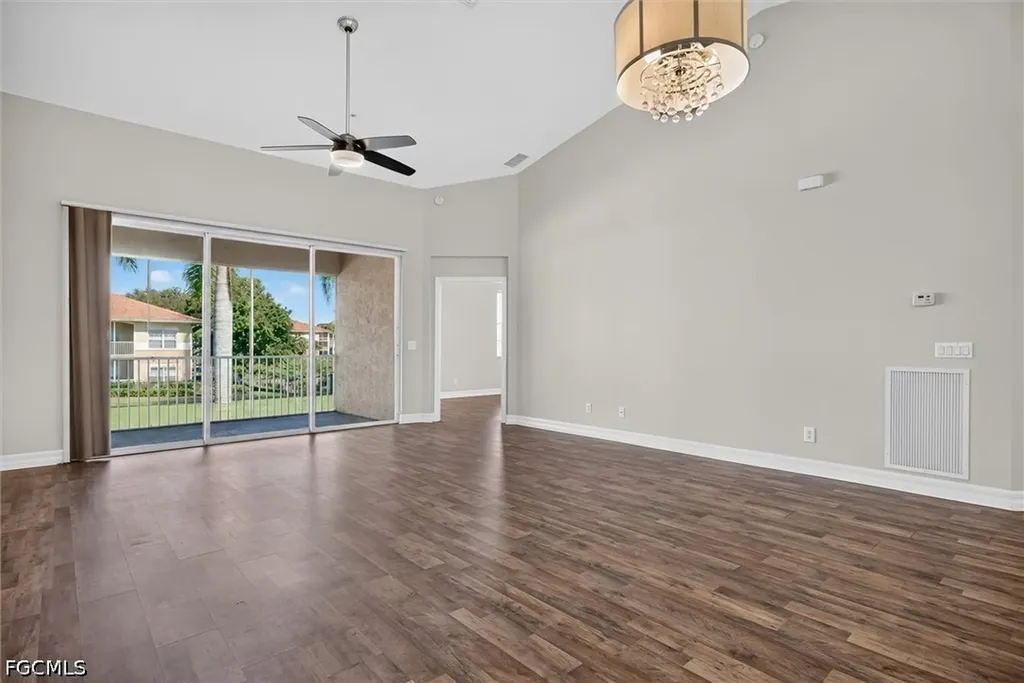 8521 Oakshade Circle Fort Myers FL 33919
