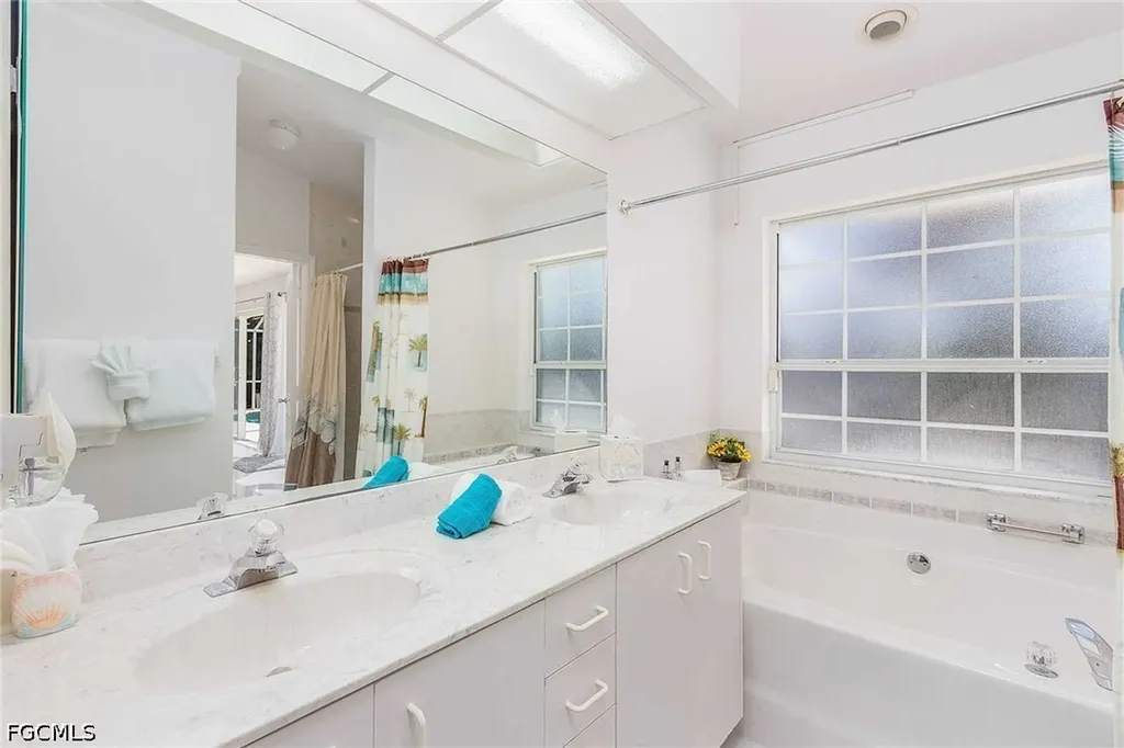 2308 SE 27th Street Cape Coral FL 33904