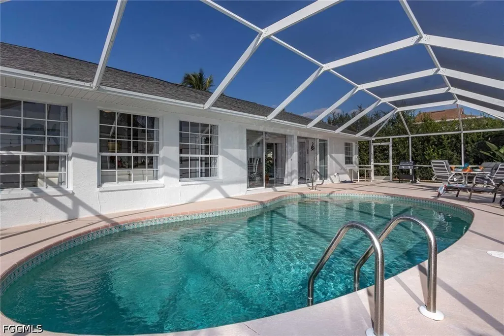 2308 SE 27th Street Cape Coral FL 33904