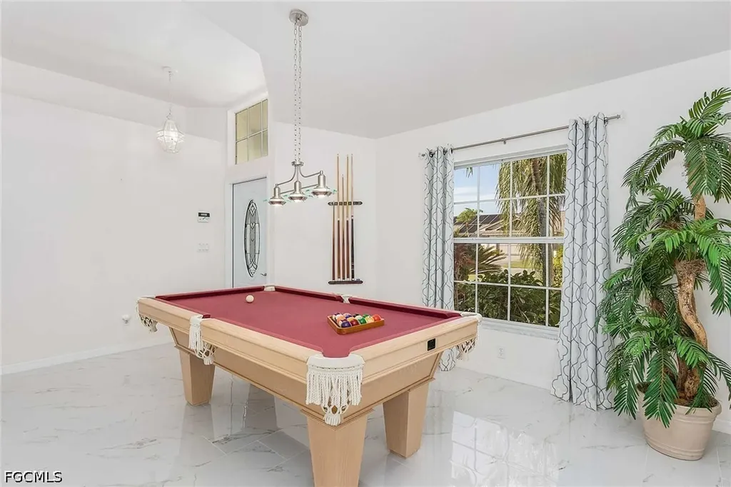 2308 SE 27th Street Cape Coral FL 33904