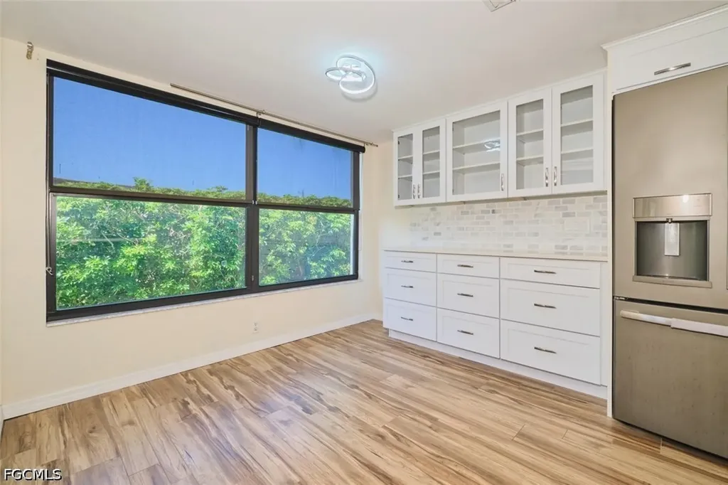 1914 SE 40th Terrace Cape Coral FL 33904