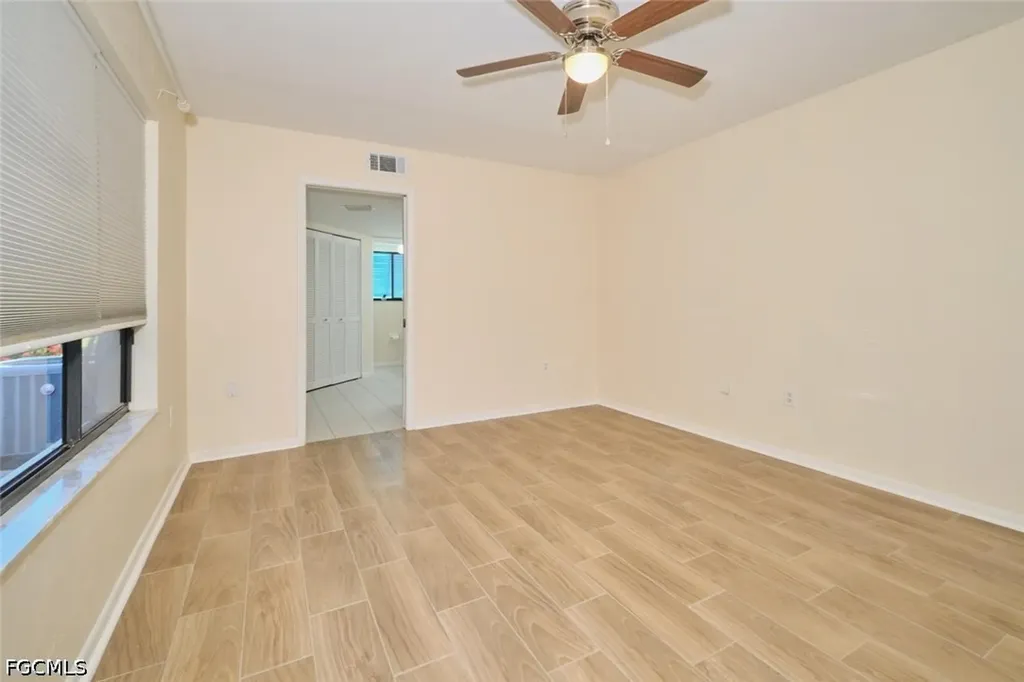 1914 SE 40th Terrace Cape Coral FL 33904