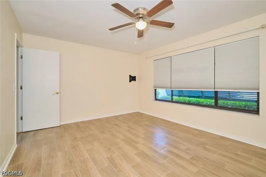 1914 SE 40th Terrace Cape Coral FL 33904