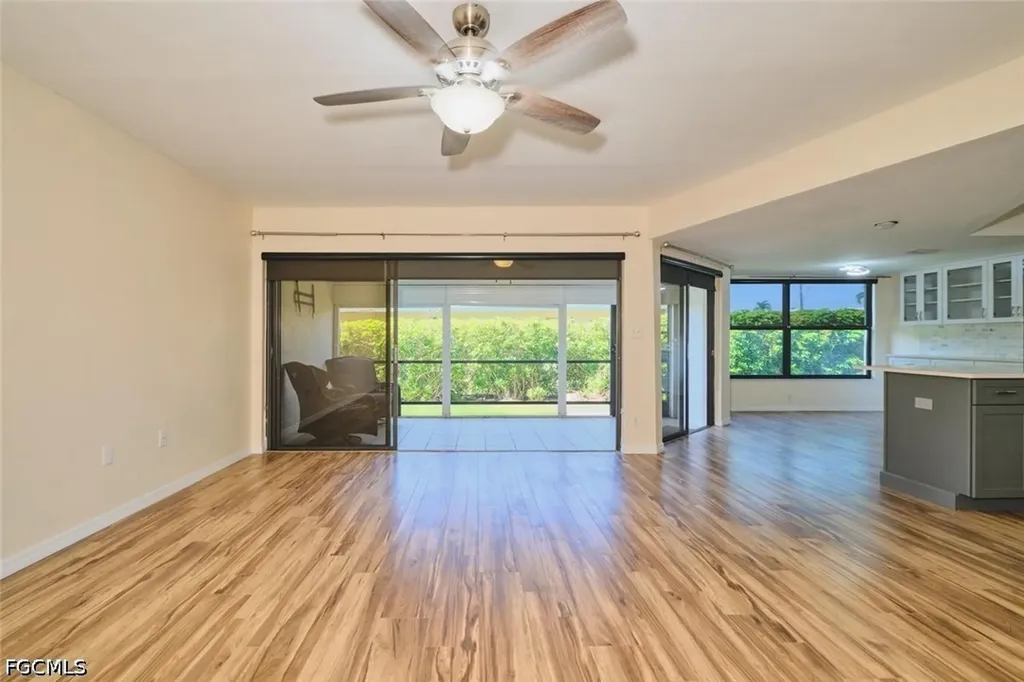 1914 SE 40th Terrace Cape Coral FL 33904