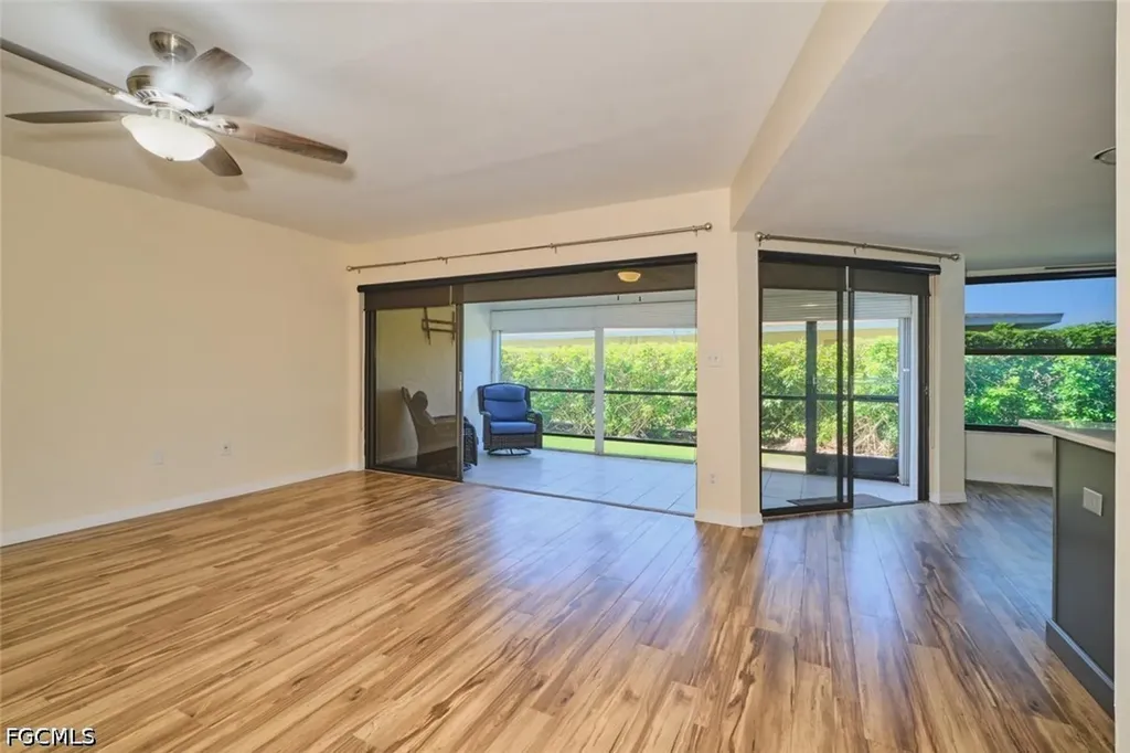 1914 SE 40th Terrace Cape Coral FL 33904