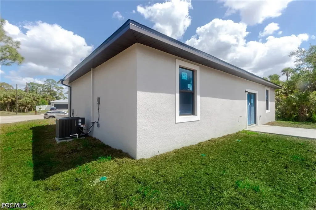 8009 Cod Court Labelle FL 33935