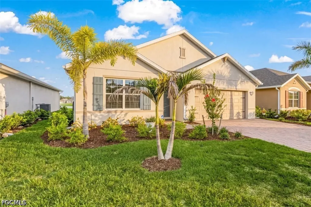 3658 Rolling Water Way North Fort Myers FL 33917