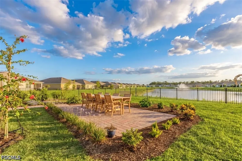 3658 Rolling Water Way North Fort Myers FL 33917