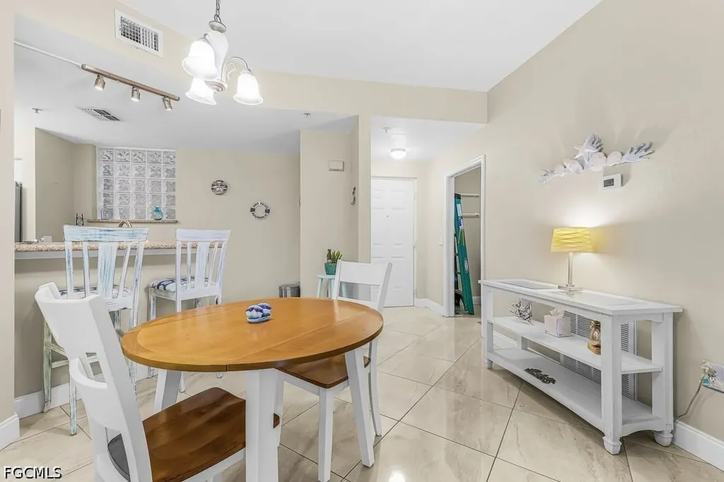 12505 Mcgregor Boulevard Fort Myers FL 33919