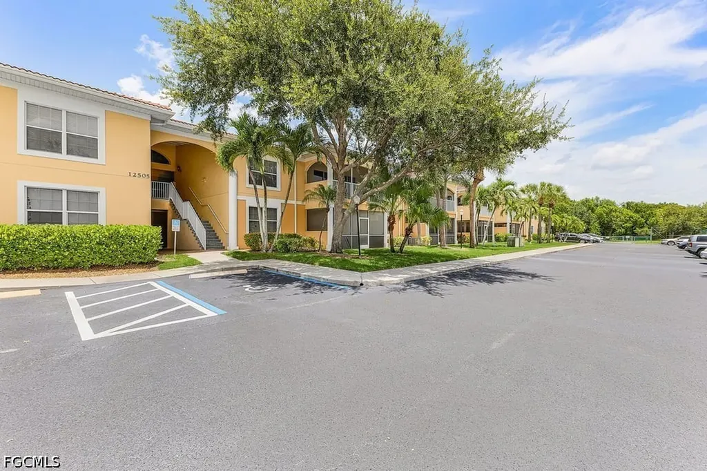 12505 Mcgregor Boulevard Fort Myers FL 33919