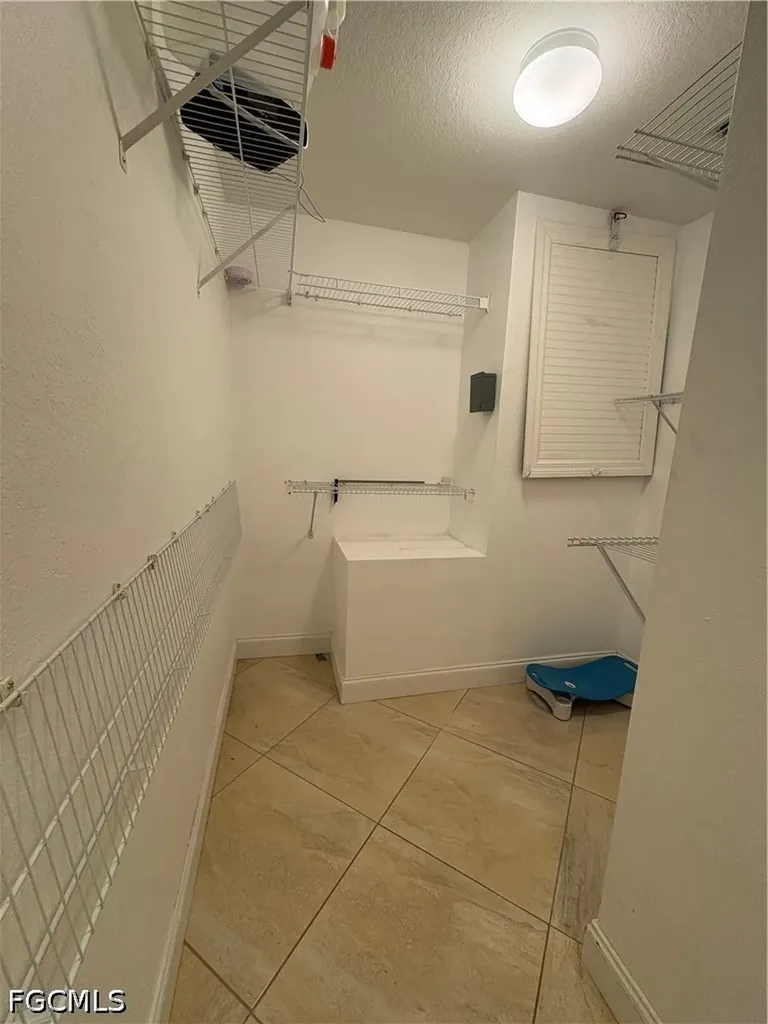 12505 Mcgregor Boulevard Fort Myers FL 33919