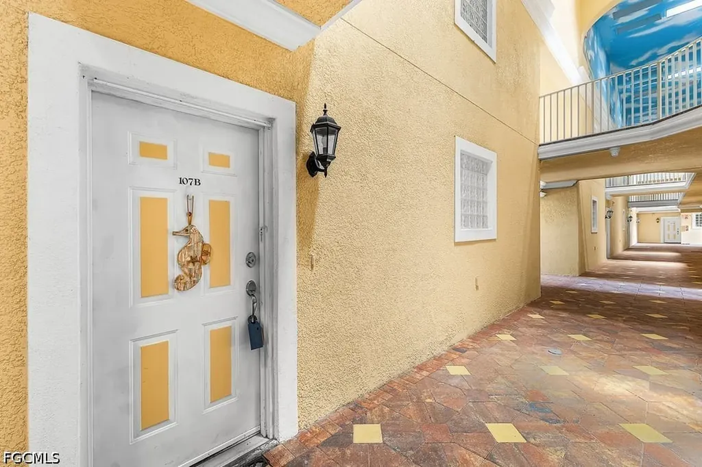 12505 Mcgregor Boulevard Fort Myers FL 33919