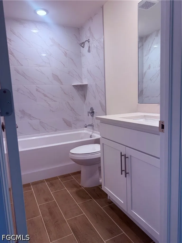1106 NW 8th Place Cape Coral FL 33993