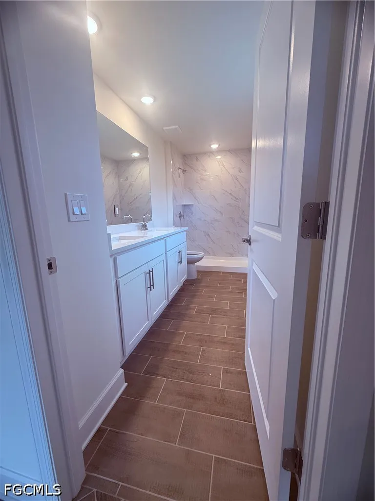1106 NW 8th Place Cape Coral FL 33993