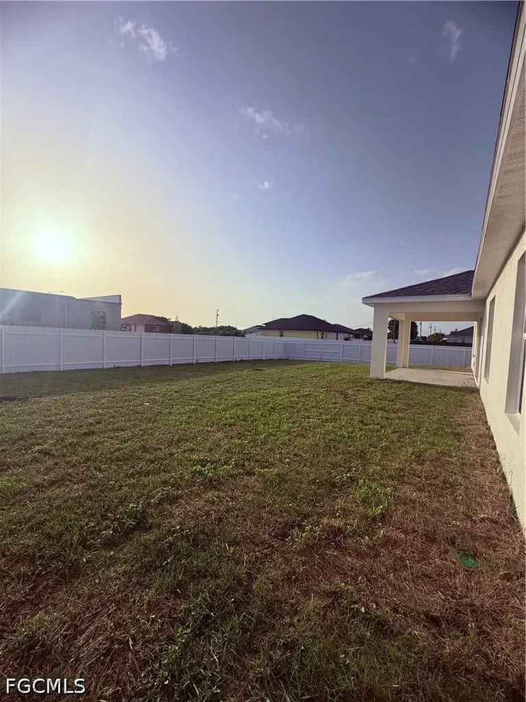 1106 NW 8th Place Cape Coral FL 33993
