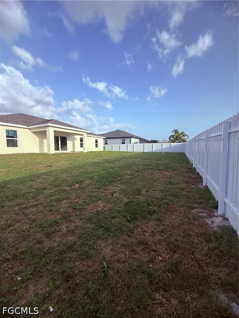 1106 NW 8th Place Cape Coral FL 33993
