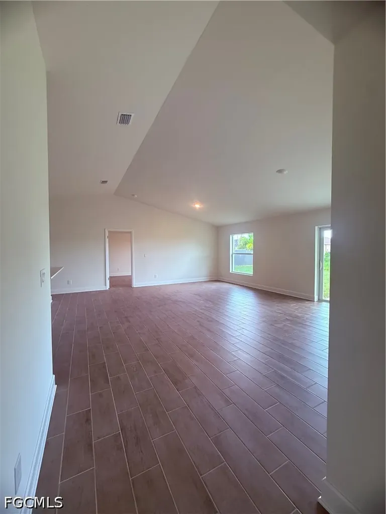 1106 NW 8th Place Cape Coral FL 33993
