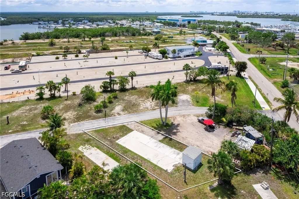 47 Oyster Bay Lane Fort Myers Beach FL 33931