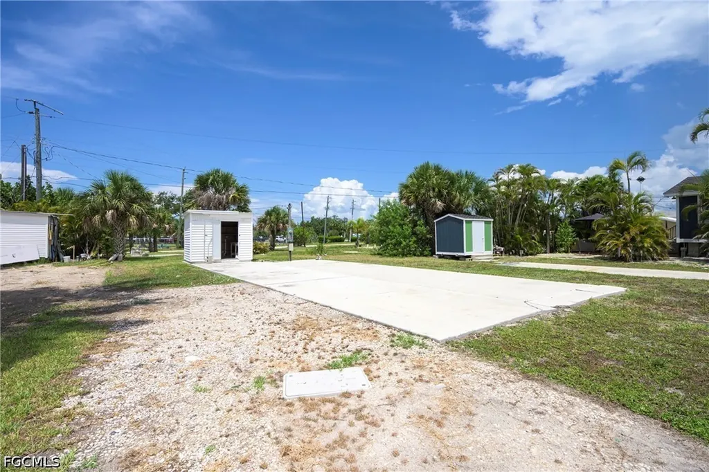 47 Oyster Bay Lane Fort Myers Beach FL 33931