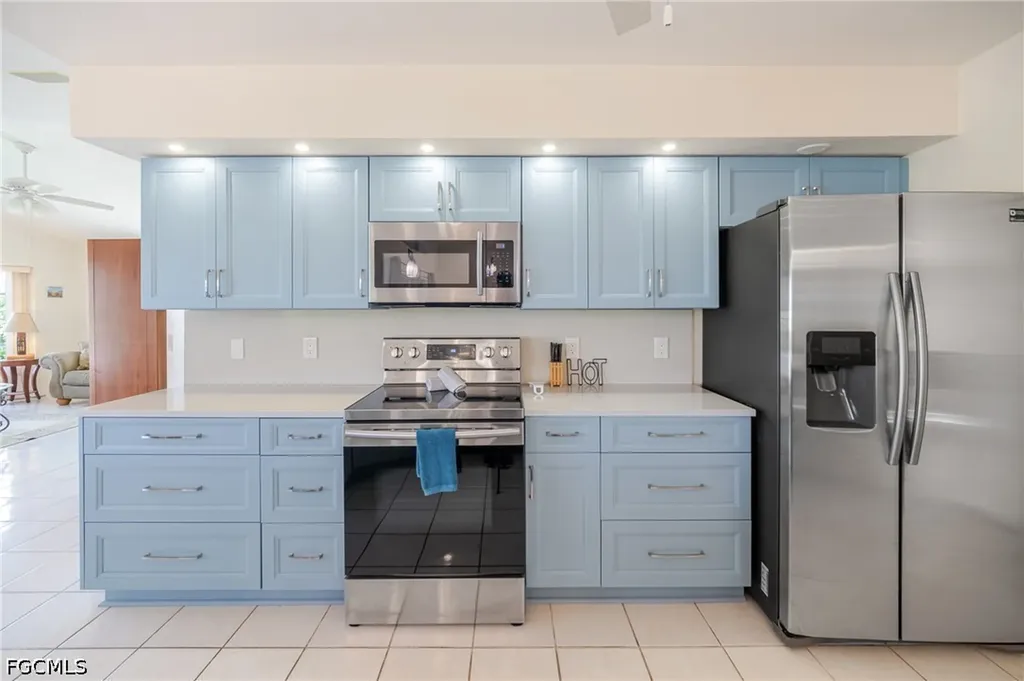 105 SW 39th Place Cape Coral FL 33991